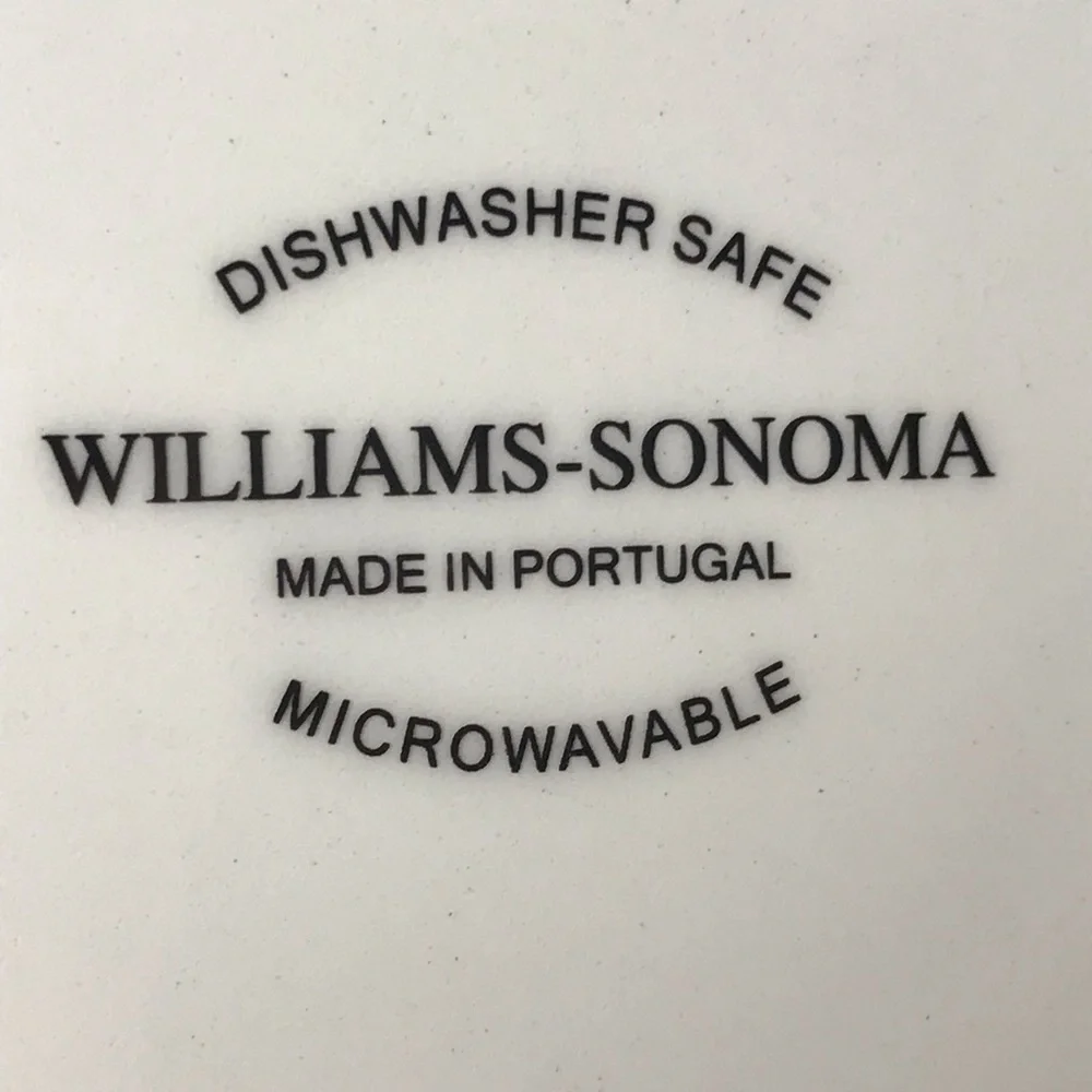 Williams Sonoma Wine Holly Dessert Christmas Holiday